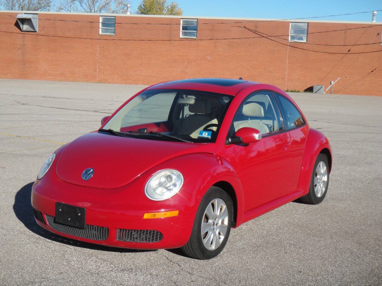 Used 2010 Volkswagen Beetle Red Rock FWD image 2