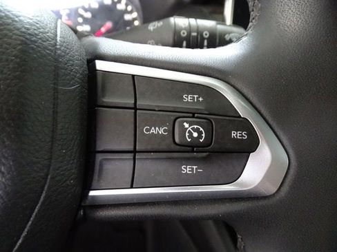 Certified 2022 Jeep Compass Latitude AWD/4WD image 7