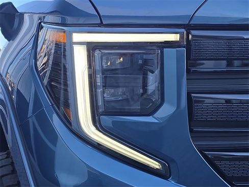 New 2026 GMC Sierra 1500 Elevation w/ Elevation Premium Package image 10