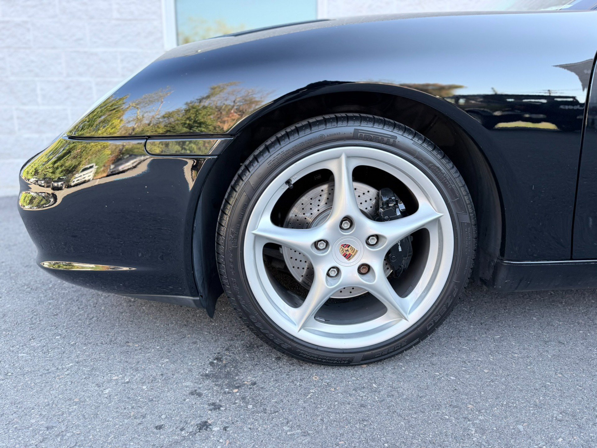 Used 2002 Porsche 911 Carrera 4 AWD/4WD image 72