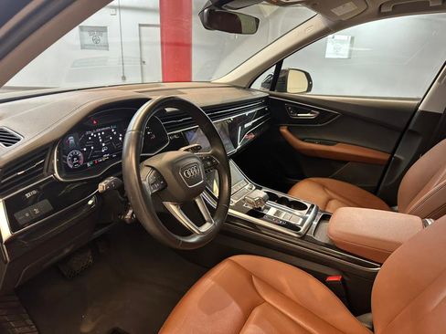 Used 2023 Audi Q7 3.0T Premium image 9