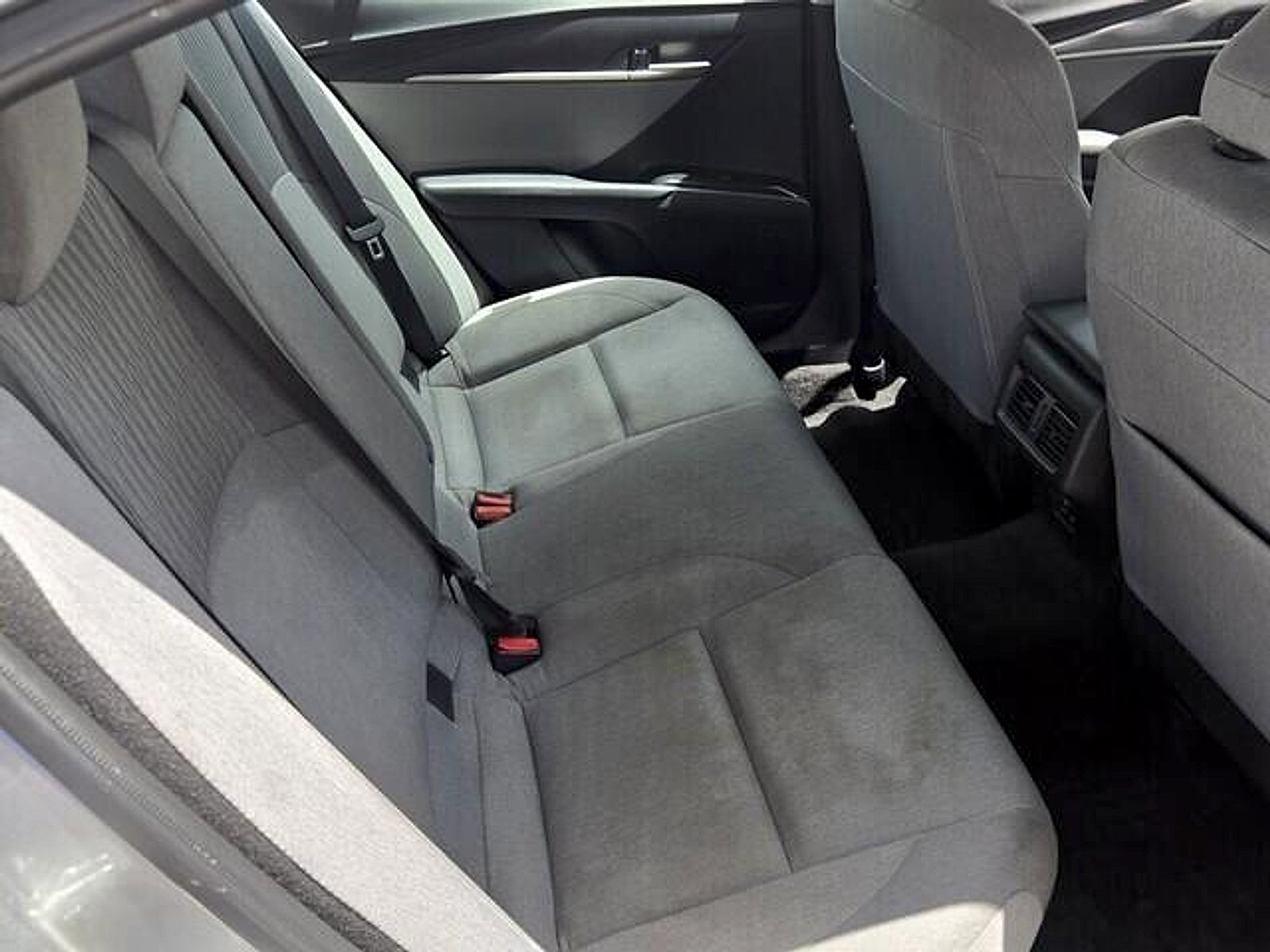 Used 2026 Toyota Camry LE FWD image 16