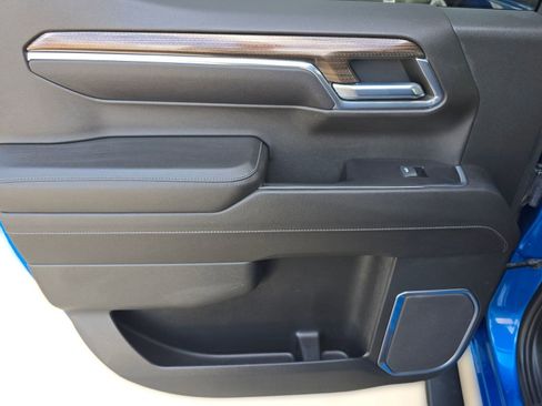 Used 2022 Chevrolet Silverado 1500 RST image 27