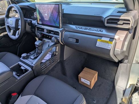 New 2026 Toyota Tacoma TRD Sport AWD/4WD image 22