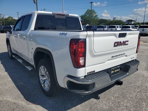 Used 2021 GMC Sierra 1500 SLE w/ Preferred Package AWD/4WD image 3