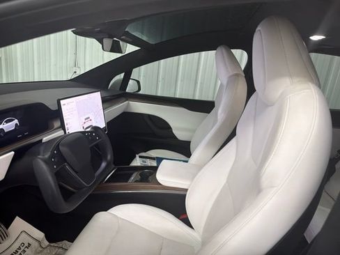 Used 2022 Tesla Model X AWD/4WD image 11