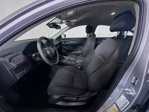 Used 2025 Honda Accord LX image 13