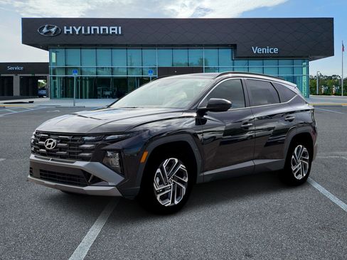 New 2026 Hyundai Tucson SEL Plus FWD image 2