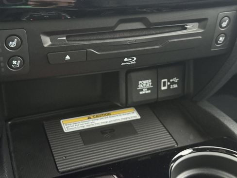 Used 2022 Honda Pilot Elite image 30