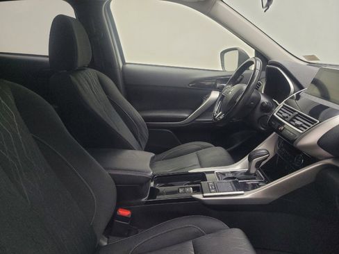 Used 2020 Mitsubishi Eclipse Cross SE image 21