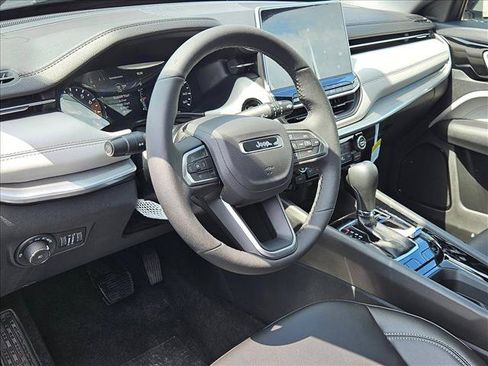 New 2026 Jeep Compass Limited AWD/4WD image 3