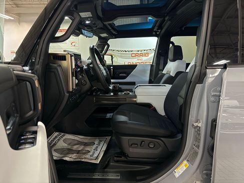Used 2025 GMC Hummer EV 3X w/ Battery Pack, 24 Module Pack image 35