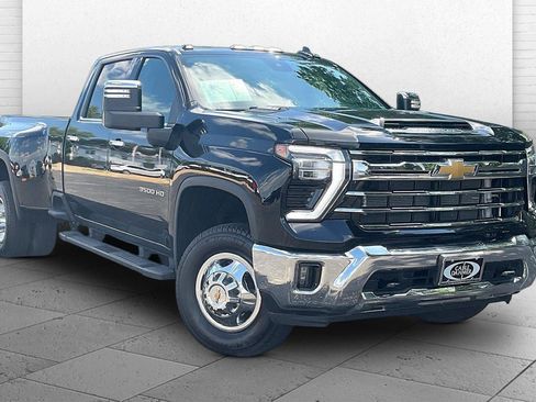 Used 2024 Chevrolet Silverado 3500 LTZ w/ LTZ Convenience Package AWD/4WD image 1