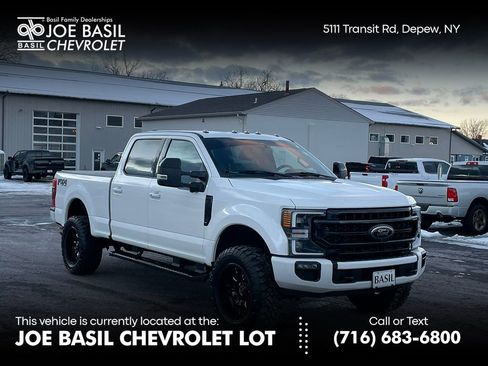 Used 2022 Ford F350 Lariat w/ Black Appearance Package image 1