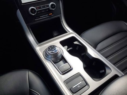 Used 2024 Ford Edge SEL w/ Convenience Package image 28