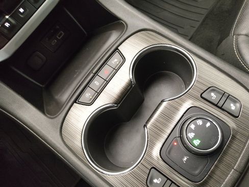 Used 2020 GMC Acadia SLT w/ Driver Alert Package II AWD/4WD image 26