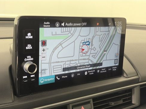 Used 2025 Honda Pilot Elite image 19