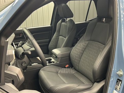 Used 2025 Toyota 4Runner TRD Off-Road Premium w/ Tow Technology Package image 34