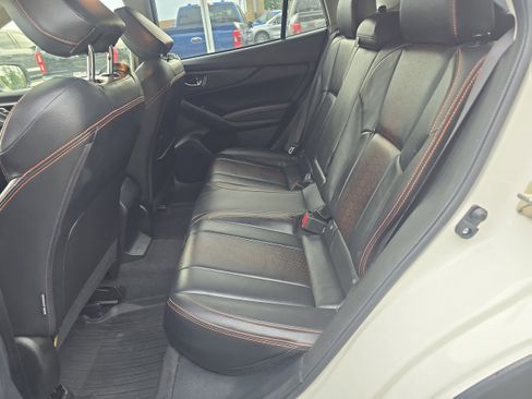 Used 2022 Subaru Crosstrek 2.5i Limited w/ Moonroof Package 2 AWD/4WD image 19