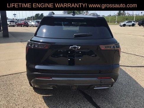 Used 2026 Chevrolet Equinox ACTIV AWD/4WD image 8
