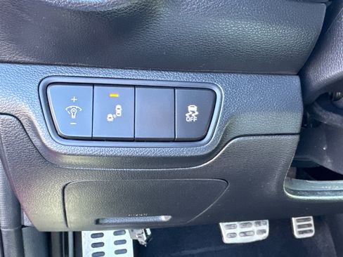 Used 2024 Kia Forte GT-Line w/ GT-Line Premium Package image 15