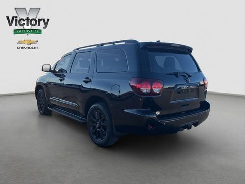 Used 2021 Toyota Sequoia Nightshade w/ Safety & Convenience Package image 4