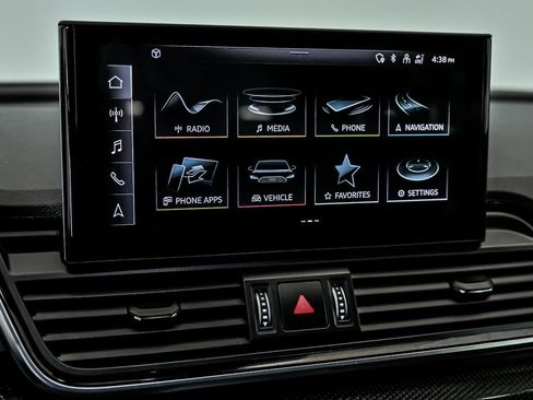 Used 2022 Audi SQ5 Premium image 21