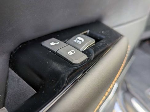 Used 2024 Jeep Grand Wagoneer Series III image 26