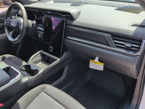 New 2026 GMC Terrain Elevation w/ Black Edition AWD/4WD image 23