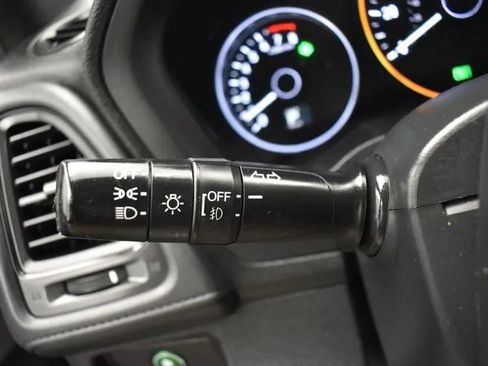 Used 2022 Honda HR-V Sport image 25
