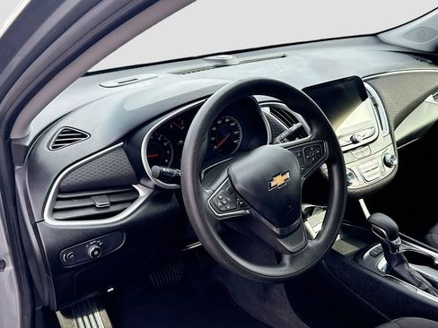 Used 2024 Chevrolet Malibu LT image 20