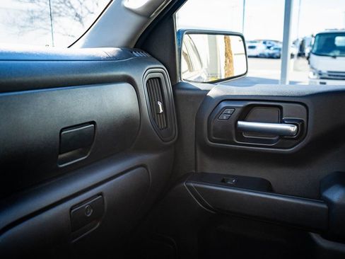 Used 2022 Chevrolet Silverado 1500 Custom image 36