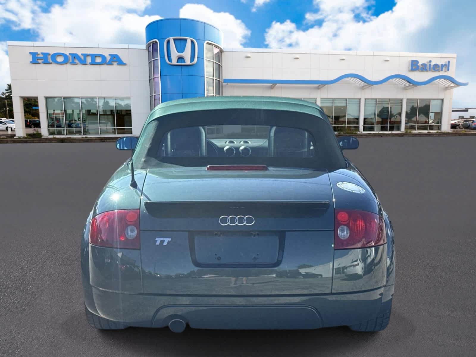 Used 2001 Audi TT 1.8T FWD image 4
