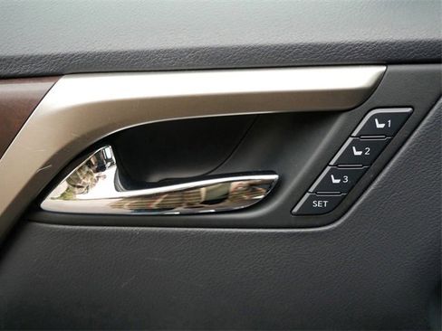 Used 2020 Lexus RX 450h AWD w/ Premium Package image 14