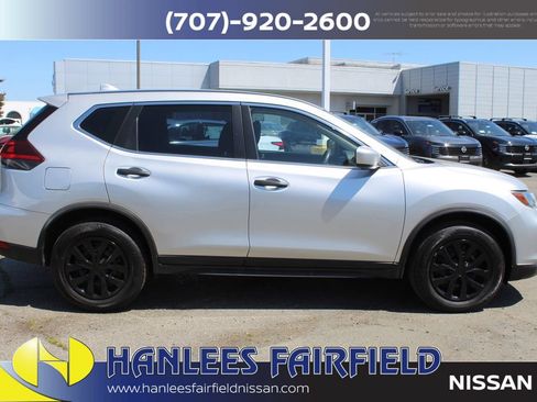 Used 2020 Nissan Rogue S FWD image 6