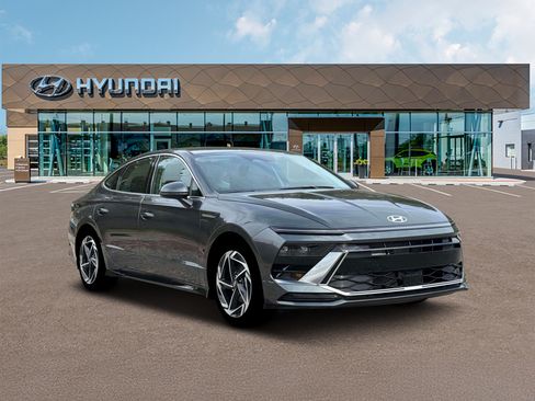 New 2026 Hyundai Sonata SEL FWD image 11
