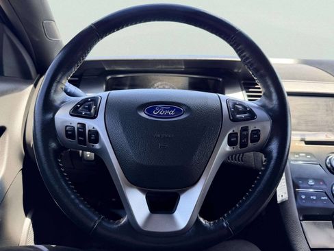 Used 2013 Ford Taurus SEL FWD image 31