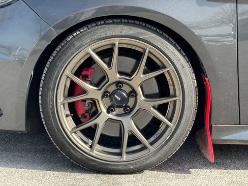 Used 2015 Ford Focus ST w/ Equipment Group 401A image 20