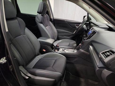 Used 2023 Subaru Forester Premium AWD/4WD image 27
