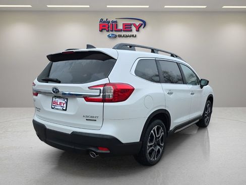 Used 2026 Subaru Ascent Touring AWD/4WD image 5