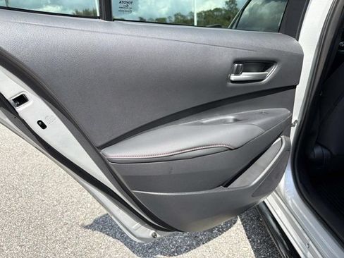 Used 2024 Toyota Corolla SE w/ SE Premium Package FWD image 12