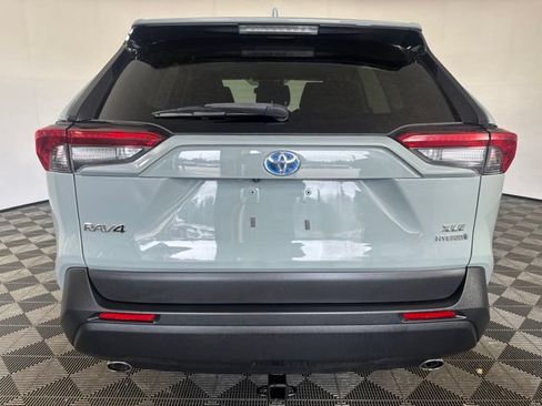 Used 2019 Toyota RAV4 XLE AWD/4WD image 22
