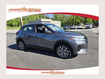 Used 2021 Nissan Kicks SV