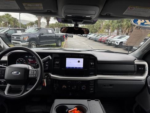 Used 2024 Ford F250 XLT image 28