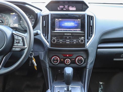 Used 2022 Subaru Crosstrek 2.0i AWD/4WD image 13
