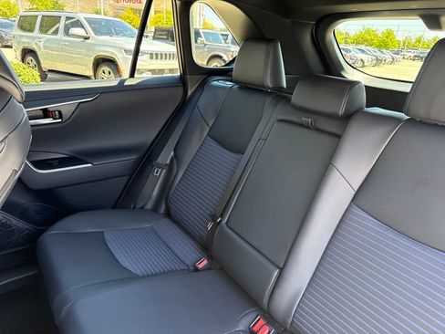 Used 2025 Toyota RAV4 XSE w/ Advanced Technology Package AWD/4WD image 28