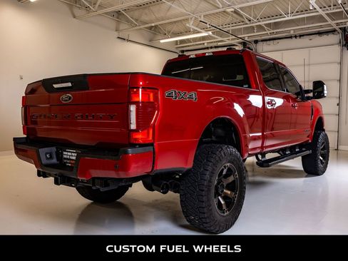 Used 2022 Ford F250 Lariat w/ Black Appearance Package AWD/4WD image 9
