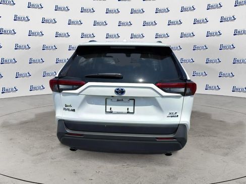 Used 2024 Toyota RAV4 XLE w/ Convenience Package AWD/4WD image 6