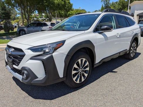 Used 2023 Subaru Outback Limited AWD/4WD image 6