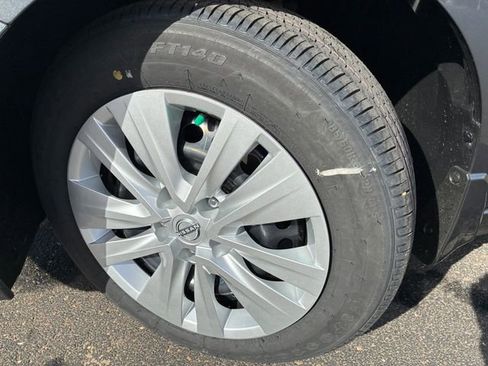 New 2025 Nissan Sentra S image 10